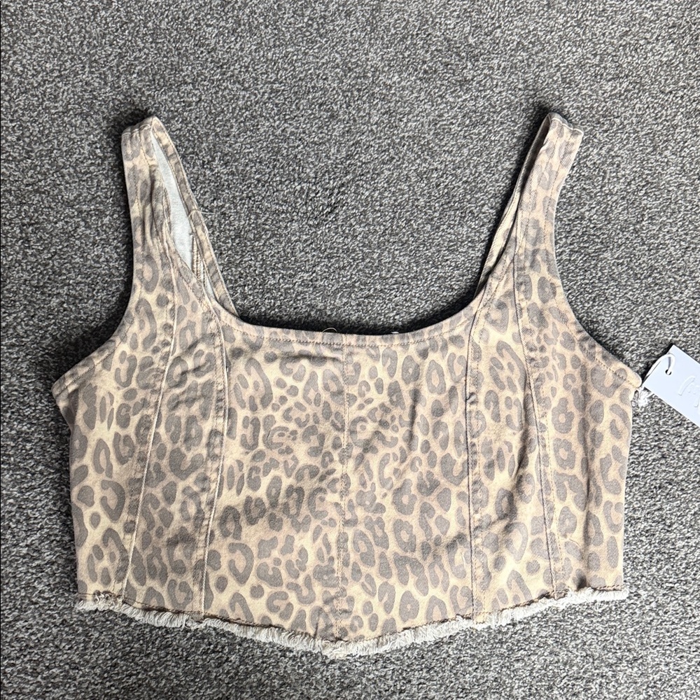 Leopard Print Crop Top